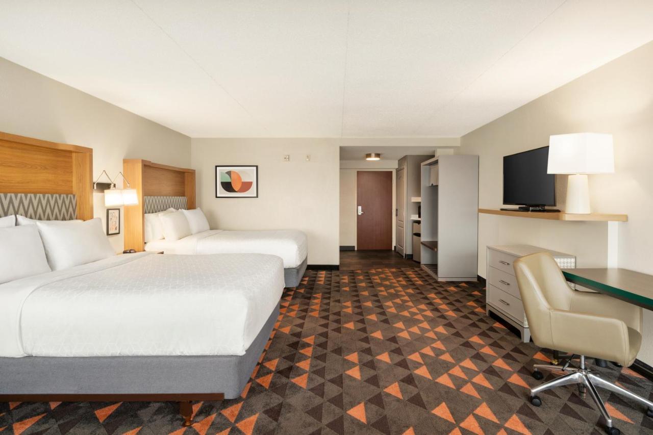 Holiday Inn Florence By Ihg Exteriör bild