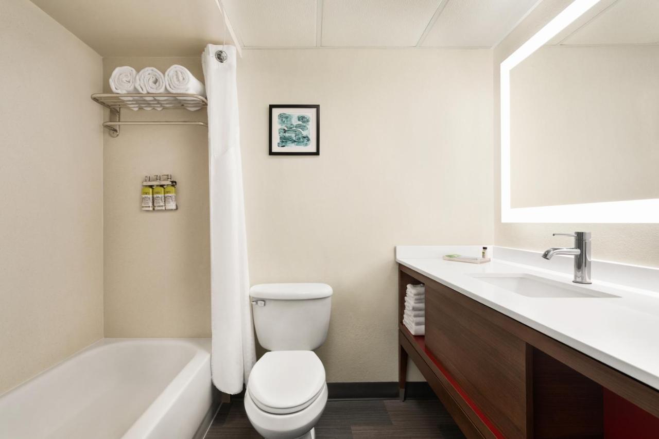 Holiday Inn Florence By Ihg Exteriör bild